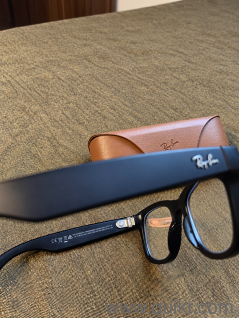 Ray-Ban Meta Gen 2 Meta glasses