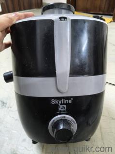 Skyline Juicer / Juice Extractor | Fully Working | Black & Silver