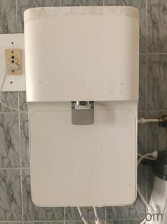 excellent condition ro water purifier cost around 15k throwing price is 3000