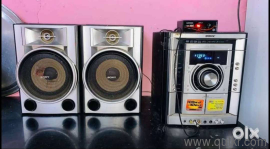 Sony sound systems good condition heavy bass no repair 