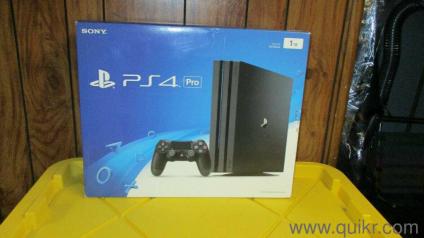 100% ORIGINAL Playstation 4 pro with 2 controllers and 10 cd games with VR bundles 