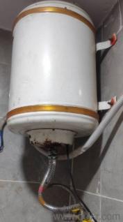 Hot water Geyser 