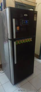 whirlpool refrigerator good condition 5 star rating for urgent sale