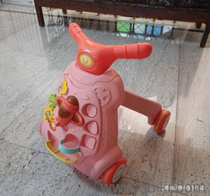 Baby walker. As good as new. Mint condition.