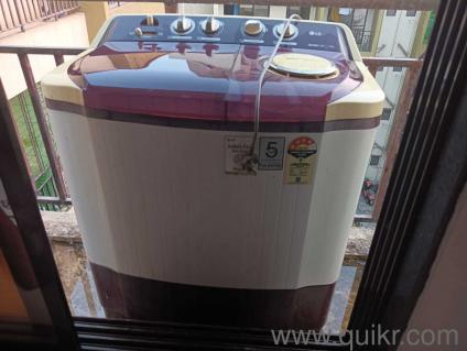 LG SEMI AUTOMATIC WASHING MACHINE